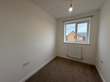 3 bedroom detached house to rent - Photo 2