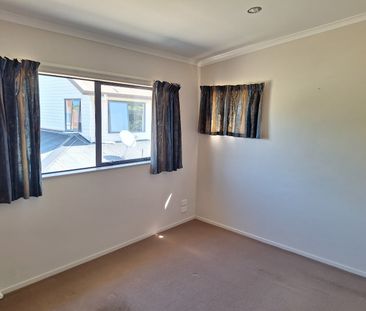 Big Family Fun - Photo 2