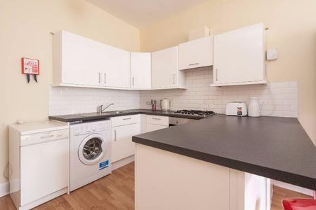 2 bedroom flat to rent - Photo 3