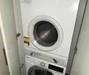 1 Bedroom 1 Bathroom (Furnished Studio Apartment) - Photo 2