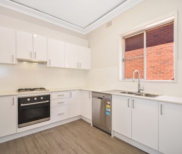 2 Drake Street, Artarmon NSW 2064 - House For Rent | Domain - Photo 2