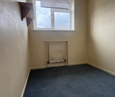 Stirling Close, Berkshire, SL4 - Photo 5