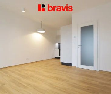 Pronájem bytu 2+kk, ulice Sušilovo náměstí, Rousínov, lodžie, novos... - Photo 1