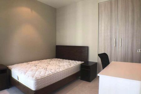 Fully Furnished 2 bedrooms 2 bathrooms in Melbourne CBD - Photo 2