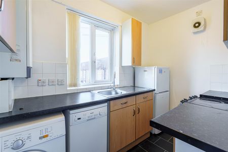 1 bed flat to rent in Beaumont Terrace, Newcastle Upon Tyne, NE3 - Photo 2