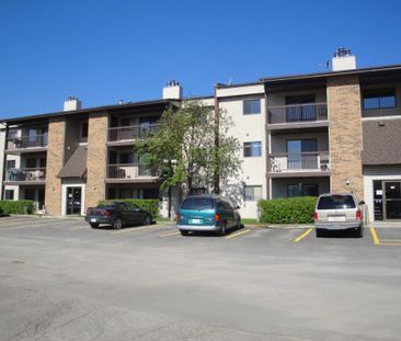 2 Bedroom Apartments – Lake Pointe Condos - Photo 3