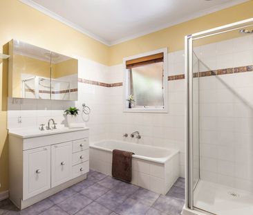 2/113 Springfield Road, Blackburn North - Photo 5