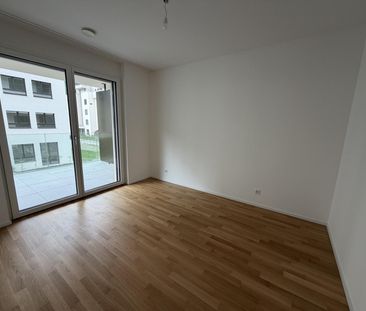 Très joli appartement de 2.5 pièces au 1er étage avec grand balcon - Photo 4