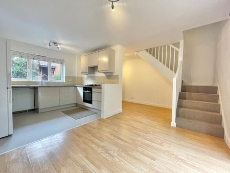 2 bedroom detached house to rent - Photo 5