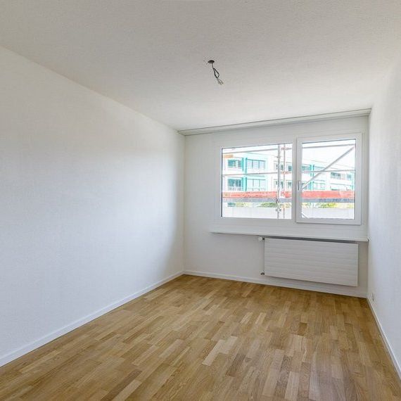 MIETEN OHNE KAUTION Neu sanierte und zentral gelegene Wohnung! - Photo 1