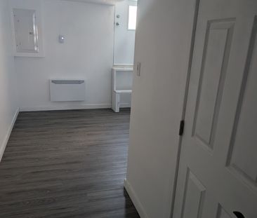 Appartement à Louer Idéal Pour Garderie - Photo 1