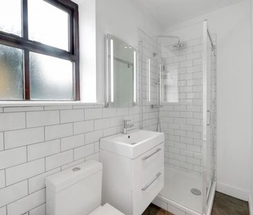 2 bedroom House To Let - Photo 2