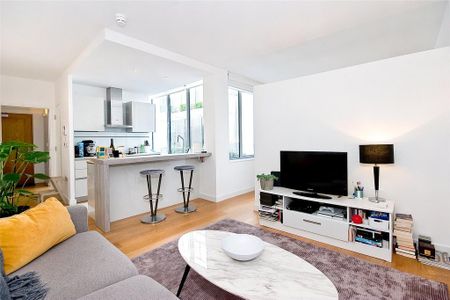 Studio to rent - Photo 3