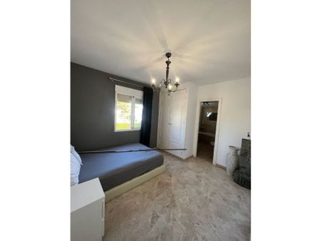 Luxury Flat for rent in Marbella, Spain - Photo 3