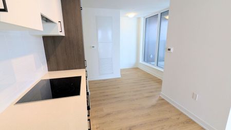 For Lease - 1 Quarrington Lane Unit# 2307, Toronto, Ontario - Photo 3