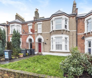 Flat to rent - Verdant Lane, London, SE6 - Photo 1