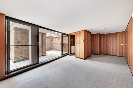 Home For Rent - Photo 3