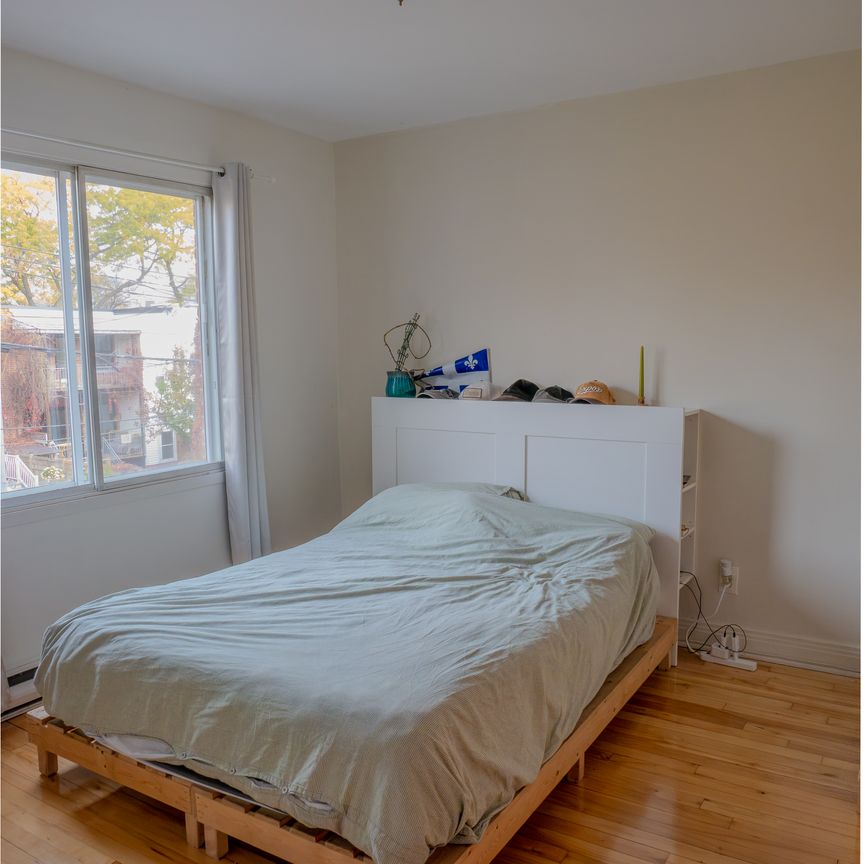 CESSION DE BAIL 4 1/2 meublé et équipé ! - Photo 2