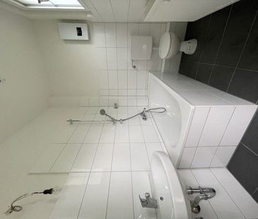 Stop! Praktische 2,5-Zimmer-Wohnung mit eigenem Garten* - Photo 1