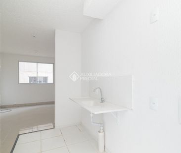 Apartamento com 2 quartos e 40m² para alugar em Vila Nova, Porto Al... - Photo 2
