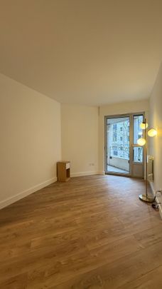 Location Appartement 2 pièces 52m² PARIS 16ème - Photo 1