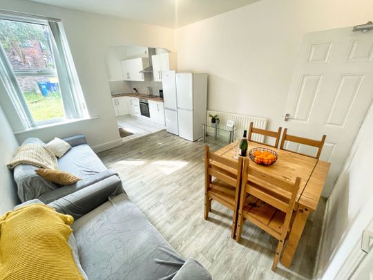 5 bedroom house share to rent - Photo 1