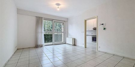 Gelijkvloers app. te huur in Ieper voor € 800 met 2 slaapkamers - Photo 2