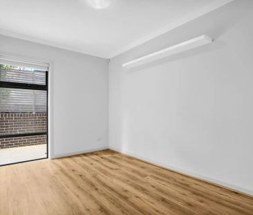 “LUXURIOUS GROUND FLOOR UNIT” - Photo 1