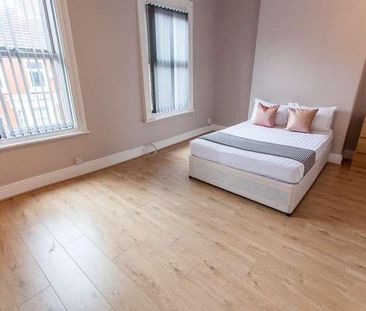 Romer Road, L6 - Photo 4