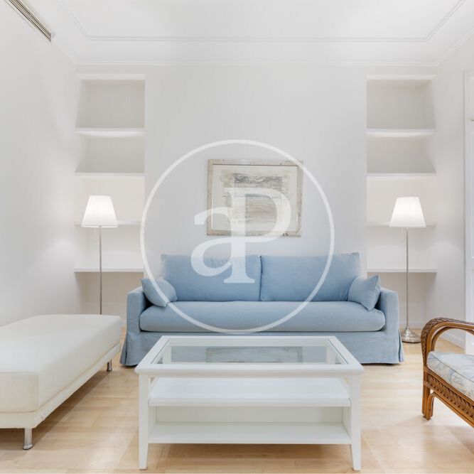 Flat for rent with views in Gran Vía (Valencia) - Photo 1