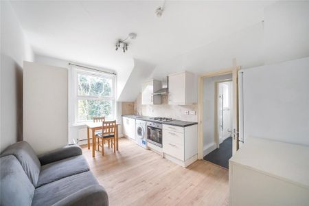 1 bedroom flat to rent - Photo 3