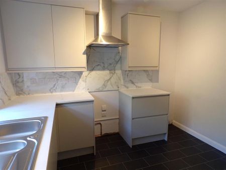 2 bedroom cottage to rent - Photo 3