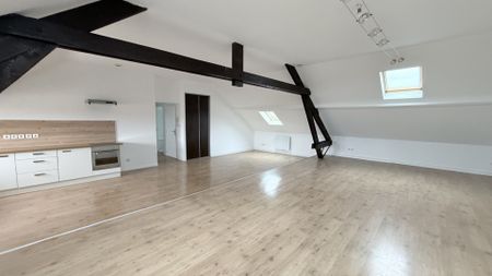 Location Appartement 2 pièces 78m² COURRIERES 62710 - Photo 4