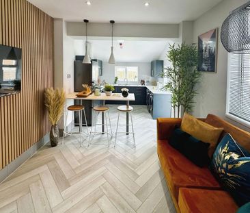 1 bedroom in a house share to rent - Photo 4