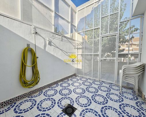 3-BEDROOM SEMI-DETACHED HOUSE FOR RENT IN LOS ALCÁZARES - MURCIA - Photo 1