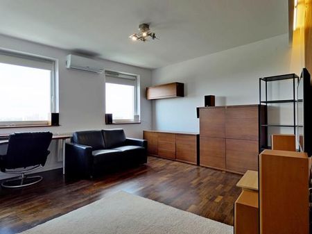 Warszawa Praga-Południe, al. Stanów Zjednoczonych - Photo 2