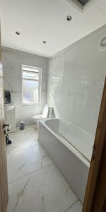 Room in a Shared Flat, Wyvenhoe Road, HA2 - Photo 4