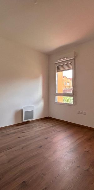 Location Appartement 2 pièces 45m² ARMENTIERES 59280 - Photo 1