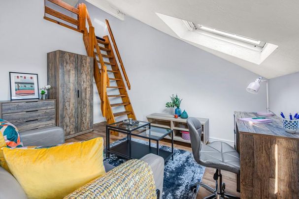 1 bedroom flat to rent - Photo 1