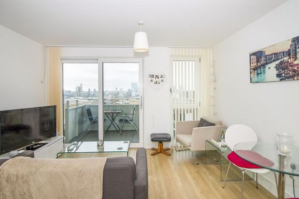 1 bedroom flat to rent - Photo 1