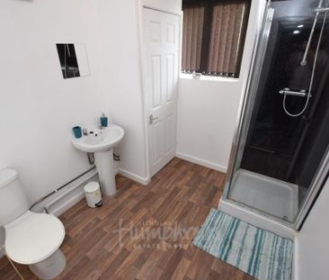 6 bedroom terraced house to rent - Photo 2
