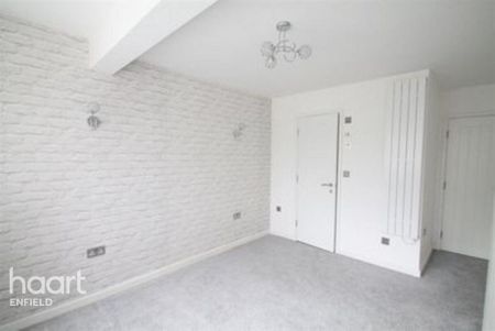 3 bedroom apartment to rent - Photo 3