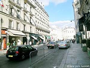 Logement à Paris, Location meublée - Photo 4