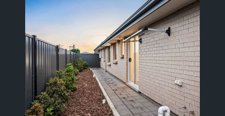 Modern Family Living in Peaceful Two Wells - Photo 4