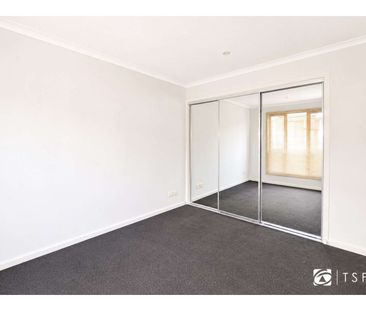 Modern Town House - Photo 4