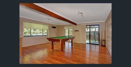 Freshly Renovated Family Home - Photo 5