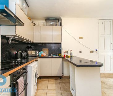 1 bed Shared House for Rent - Photo 6