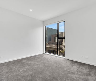 18 London Road, Port Adelaide SA 5015 - House For Rent - $700 | Domain - Photo 2