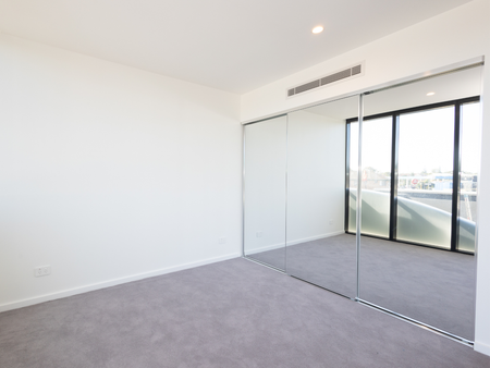 801/180 Marine Parade, Labrador QLD 4215 - Apartment For Rent | Domain - Photo 5