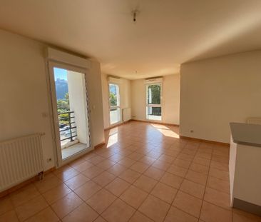 Location Appartement 3 pièces 67m² BESANCON 25000 - Photo 3